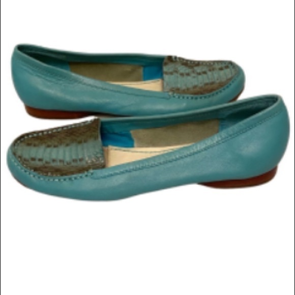 LIZ CLAIBORNE FLEX Snakeskin Moccasins Turquoise - Picture 1 of 11